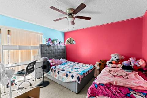 6139 Seven Springs Boulevard, Greenacres FL - photo 12 of 19