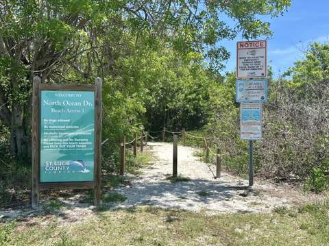 2505 Tamarind Drive, Fort Pierce FL - photo 7 of 29