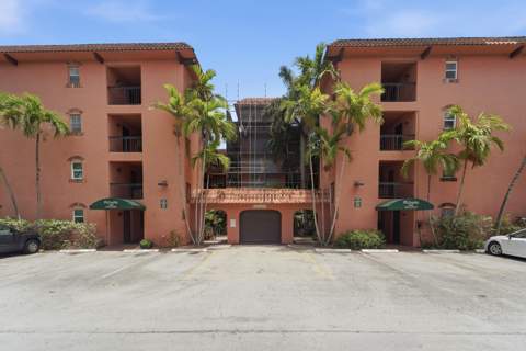 640 Tennis Club Drive #103, Fort Lauderdale FL - photo 22 of 39