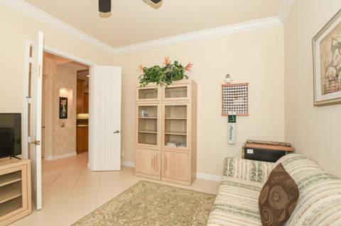7600 Greenbrier Circle, Port St. Lucie FL - photo 23 of 75