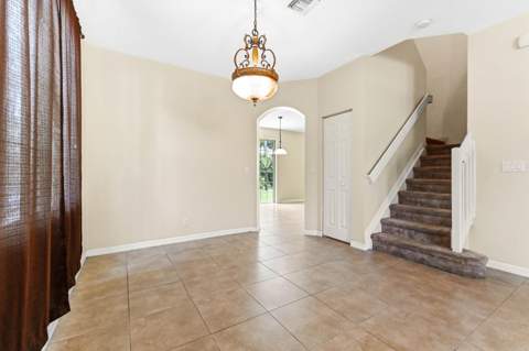 6819 Osage Circle, West Palm Beach FL - photo 8 of 37