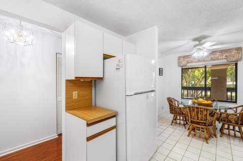 10137 Mangrove Drive #203, Boynton Beach FL - photo 13 of 64