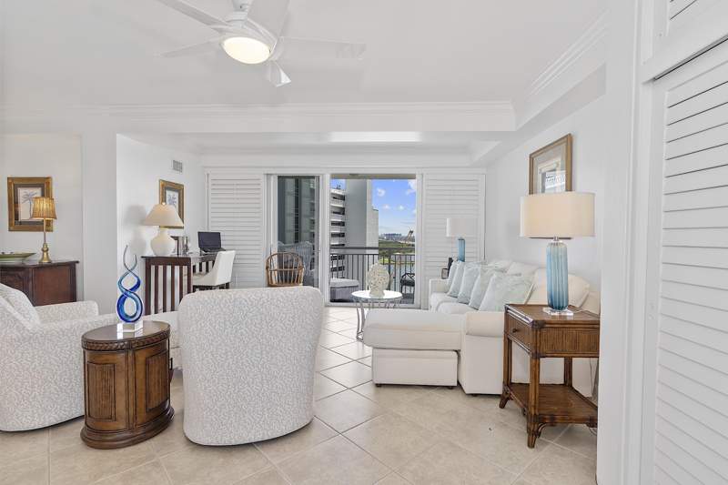 3 bedroom Stock Cooperative at 1920 S Ocean Drive #1611, Atlantic Towers Co-Op, Fort Lauderdale — photo 4