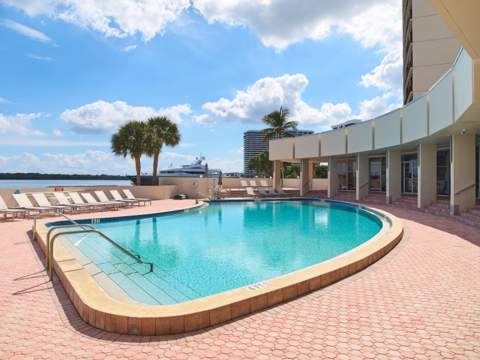 136 Lakeshore Drive #211, North Palm Beach FL - photo 24 of 30