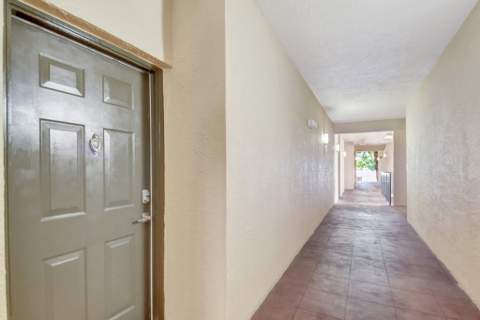 1803 N Flagler Drive #203, West Palm Beach FL - photo 7 of 22