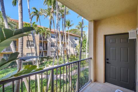 1803 N Flagler Drive #203, West Palm Beach FL - photo 21 of 22