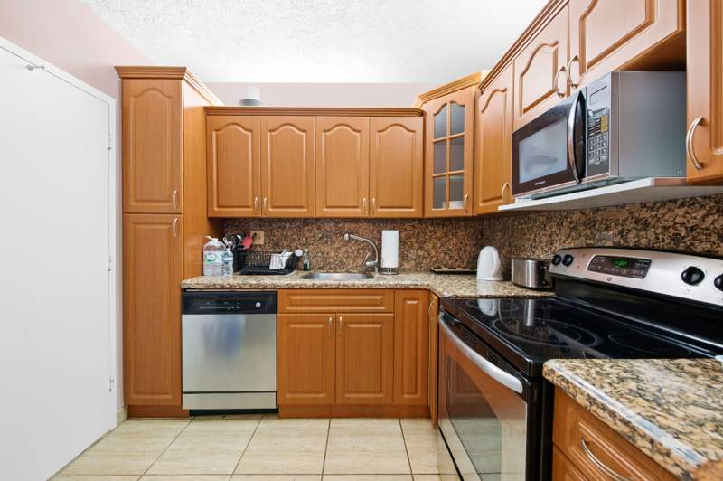 1 bedroom Condominium at 3725 S Ocean Drive #420, Sea Air Towers Condo, Hollywood — photo 5