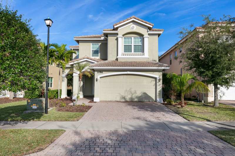 4 bedroom Single Family Residence at 1086 NW Leonardo Circle, Vizcaya Falls Plat 1, Port St. Lucie — photo 1