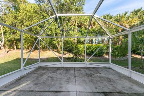 1086 NW Leonardo Circle, Port St. Lucie FL - photo 9 of 30