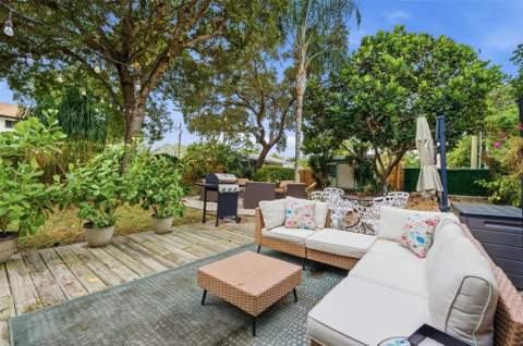 117 S Palmway, Lake Worth Beach FL - photo 24 of 35