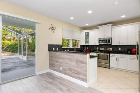 1086 NW Leonardo Circle, Port St. Lucie FL - photo 18 of 30