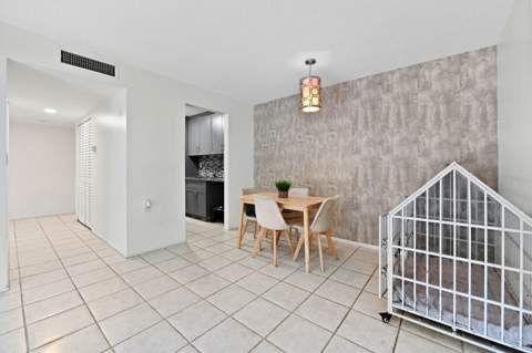 1089 N Benoist Farms Road #205, West Palm Beach FL - photo 10 of 15