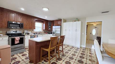 411 SE 4th Street, Dania Beach FL - photo 16 of 70