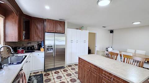 411 SE 4th Street, Dania Beach FL - photo 17 of 70