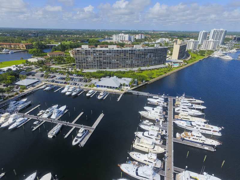2 bedroom Condominium at 136 Lakeshore Drive #211, Old Port Cove, North Palm Beach — photo 1