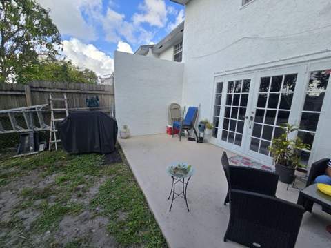7900 SW 7th Place, North Lauderdale FL - photo 17 of 21