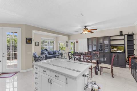 907 Stanton Drive, Weston FL - photo 23 of 44
