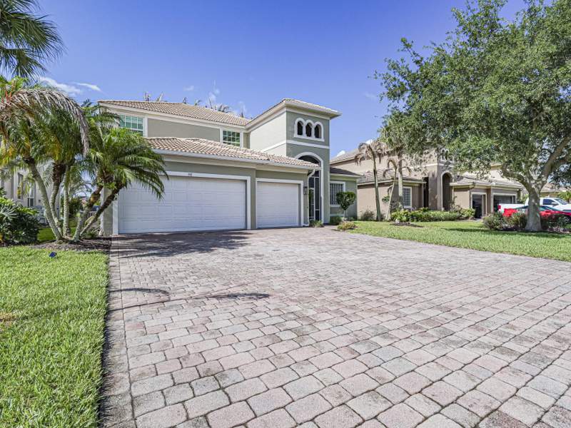 3 bedroom Single Family Residence at 391 NW Sheffield Circle, St James Golf Club Pod E Phase II, Port St. Lucie — photo 5
