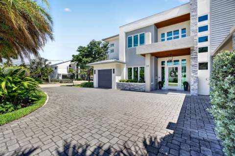 39 Pelican Drive, Fort Lauderdale FL - photo 6 of 137