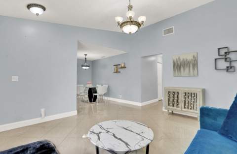 5272 Bosque Lane #31, West Palm Beach FL - photo 10 of 25
