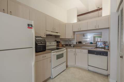 2054 SW Silver Pine Way #123d, Palm City FL - photo 11 of 31
