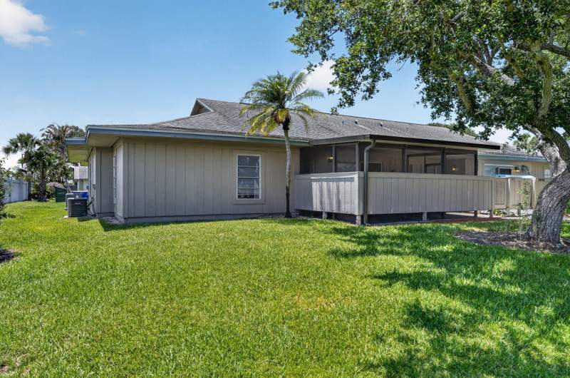 2 bedroom Villa at 3911 NW Cinnamon Tree Circle, Cinnamon Tree, Jensen Beach — photo 3