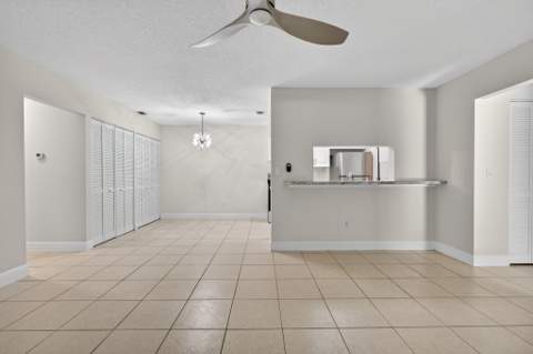3911 NW Cinnamon Tree Circle, Jensen Beach FL - photo 15 of 42