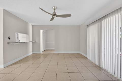 3911 NW Cinnamon Tree Circle, Jensen Beach FL - photo 17 of 42