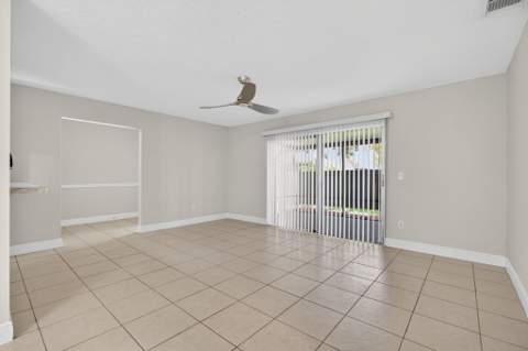 3911 NW Cinnamon Tree Circle, Jensen Beach FL - photo 18 of 42