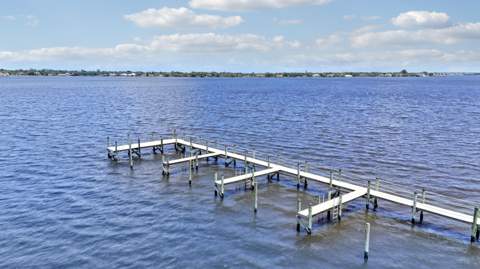 3045 NW Radcliffe Way, Palm City FL - photo 6 of 95