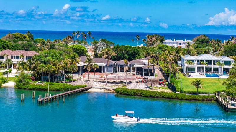 5 bedroom Single Family Residence at 508 S Beach Road, Jupiter Island, Jupiter Island — photo 5