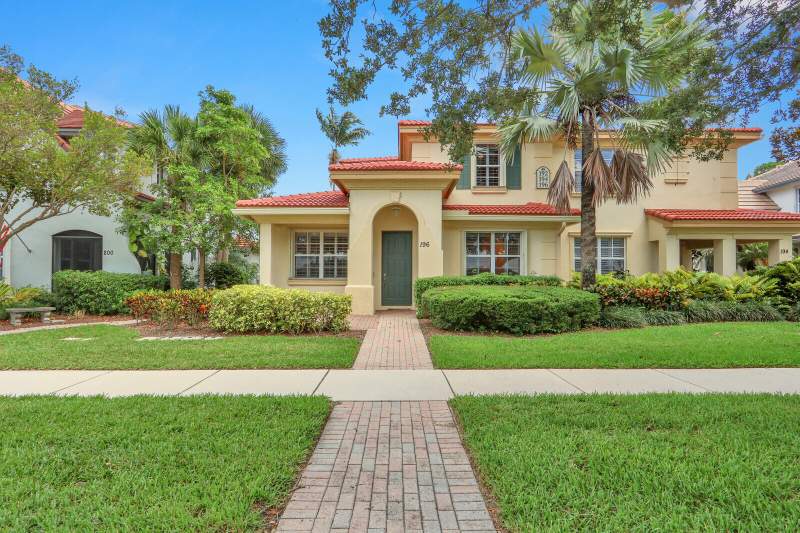 3 bedroom Townhouse at 196 Evergrene Parkway, Mansions At Evergrene Condo, Palm Beach Gardens — photo 2