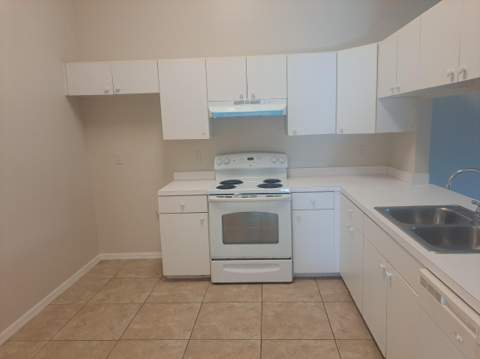 2838 Stoneway Lane, Fort Pierce FL - photo 6 of 56