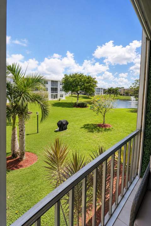 9880 Marina Boulevard #1520, Boca Raton FL - photo 23 of 35