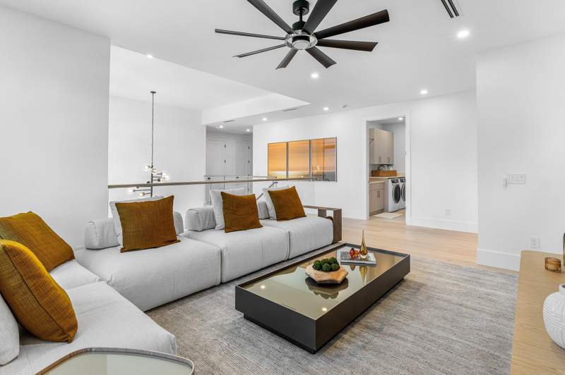 5 bedroom Single Family Residence at 435 NE 15th Terrace, Whisem Unit B, Boca Raton — photo 5