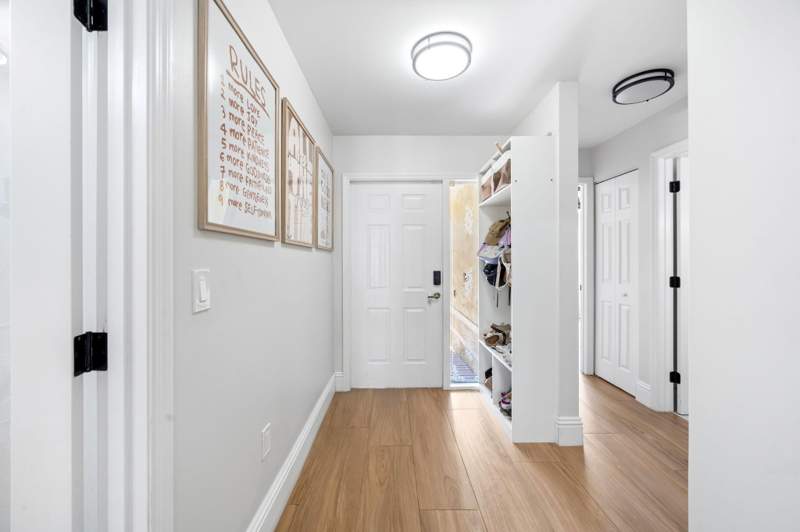3 bedroom Single Family Residence at 2540 NW 80th Avenue, Holiday Springs Village Sec Two, Margate — photo 4