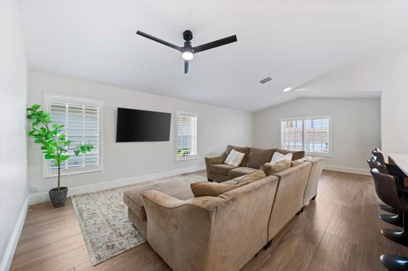 3 bedroom Single Family Residence at 2540 NW 80th Avenue, Holiday Springs Village Sec Two, Margate — photo 5