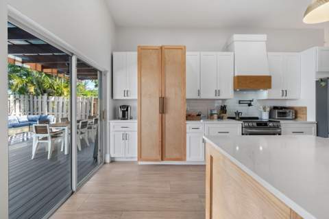 2540 NW 80th Avenue, Margate FL - photo 12 of 32