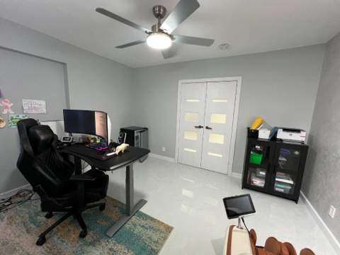 1042 Tyler Street, Hollywood FL - photo 8 of 15
