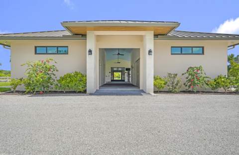 16219 Hollow Tree Lane, Wellington FL - photo 7 of 78