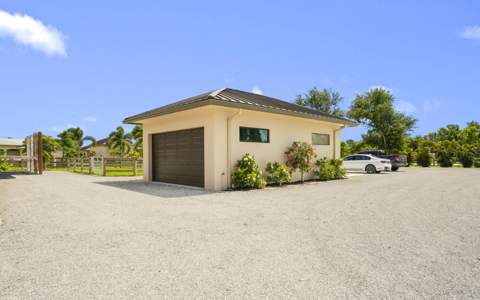 16219 Hollow Tree Lane, Wellington FL - photo 6 of 78