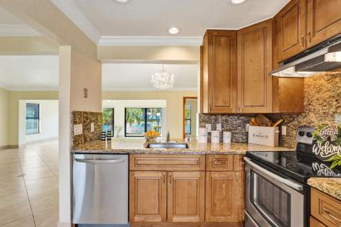2105 SW 17th Circle, Deerfield Beach FL - photo 14 of 99