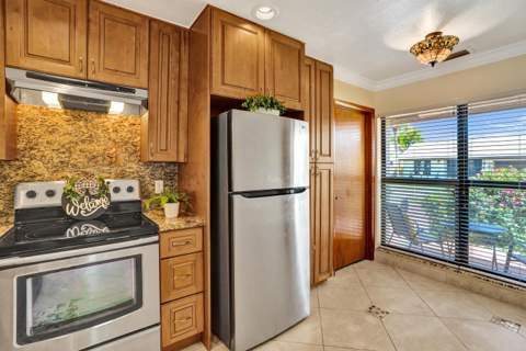 2105 SW 17th Circle, Deerfield Beach FL - photo 12 of 99