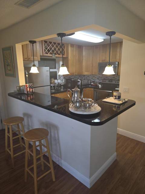 2002 SW Natura Boulevard #B, Deerfield Beach FL - photo 23 of 47