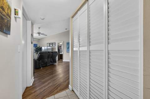 800 S Crestwood Ct Court #809, Royal Palm Beach FL - photo 6 of 55