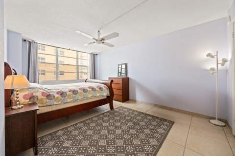 137 Golden Isles Drive #501, Hallandale Beach FL - photo 18 of 53