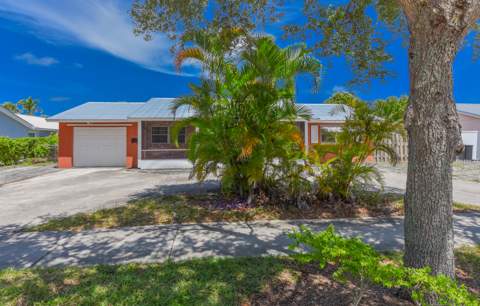 928 Prosperity Farms Road, North Palm Beach FL - photo 13 of 24