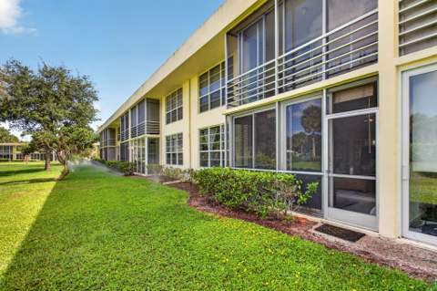 500 Oaks Lane #111, Pompano Beach FL - photo 22 of 25