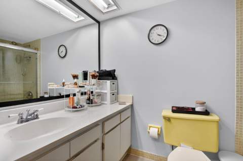 500 Oaks Lane #111, Pompano Beach FL - photo 18 of 25