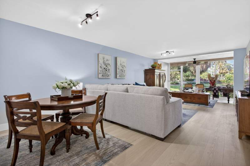 2 bedroom Condominium at 500 Oaks Lane #111, No 1 Palm-Aire Country Club, Pompano Beach — photo 4